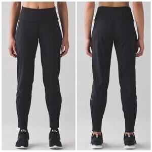 Lululemon Fresh Tracks Jogger Pant 2 Athletic Running Black Athleisure Trendy